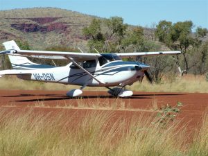 Privately owned C182 on the Pilbara safari with us